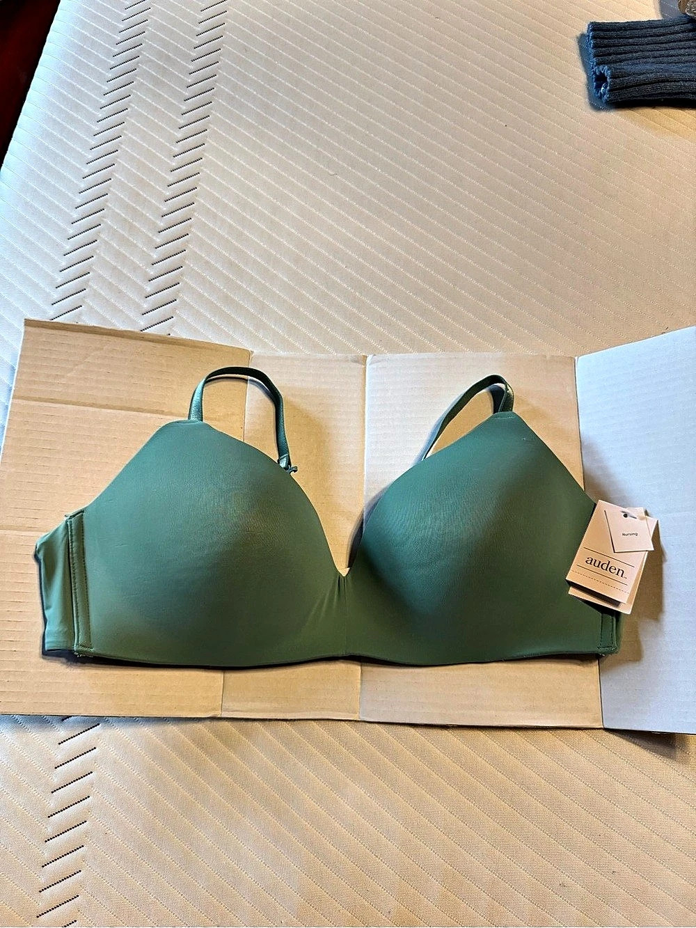 Auden Nursing audен Bra Green Size 38C NWT